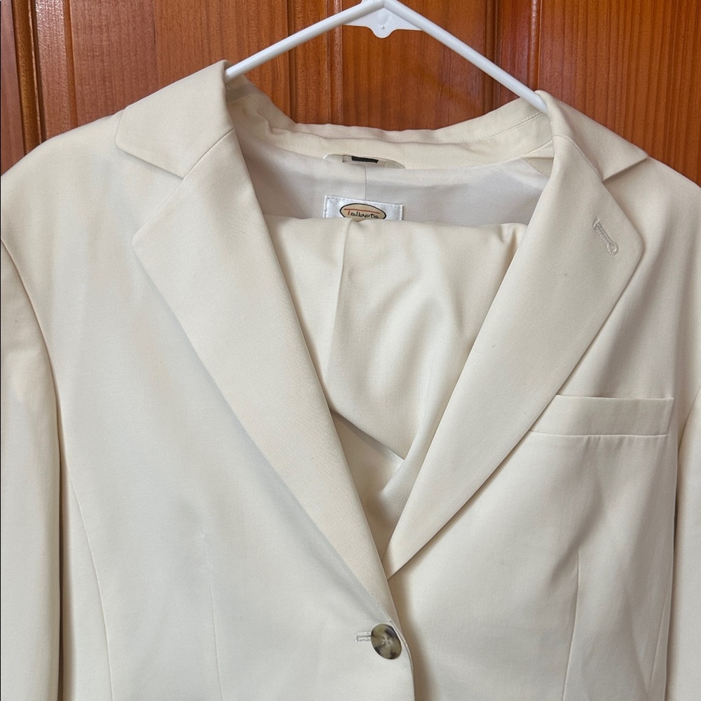 Talbots Blazer and pants crams size 14. Like new condition pants suit. - Picture 2 of 10